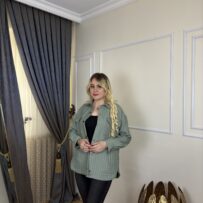 Cep Detaylı Kapitone Ceket